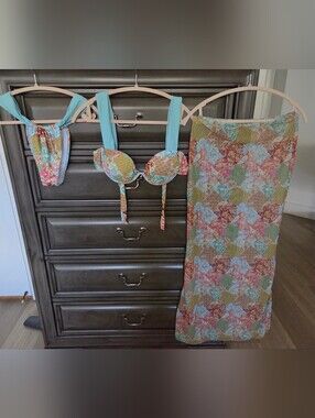 Light Blue & Multicolor Paisley Women's Bikini Top and Cover-Up